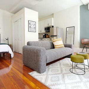 Studio Apartment Double Bed Ground Floor